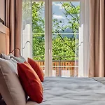 Hotel Bergo &