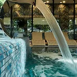 Hotel Bergo & 5*